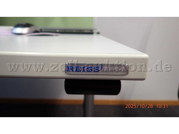 Markenbezeichnung+Tischplattenfarbe