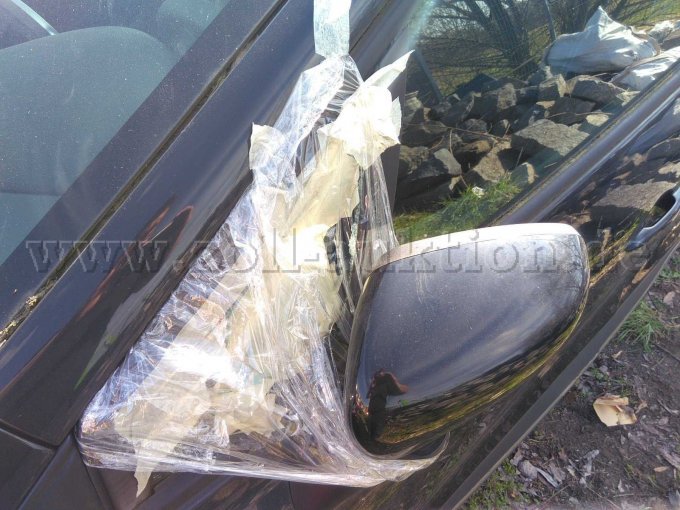 Dreiecksfenster vo. li.