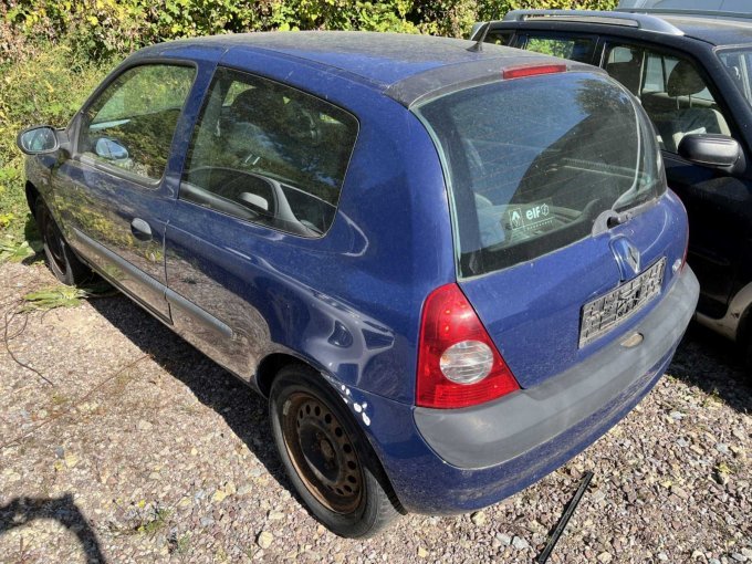 1 Renault Clio -Typ B (Bastlerfahrzeug) – foto 4 – kavel bij Zoll-Auktion, Erfurt