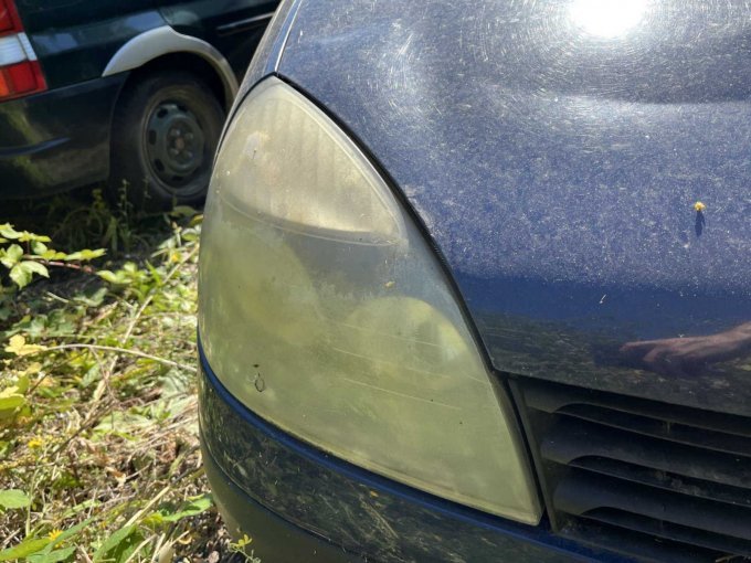1 Renault Clio -Typ B (Bastlerfahrzeug) – foto 12 – kavel bij Zoll-Auktion, Erfurt
