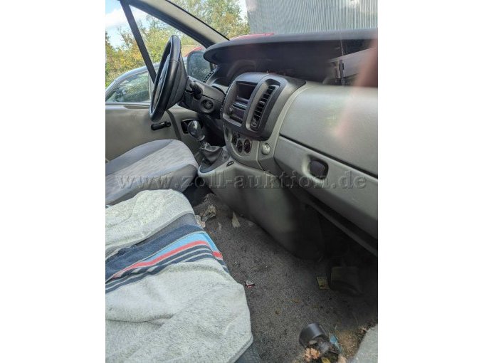 Renault FL Traffic Innenraum Beifahrerseite