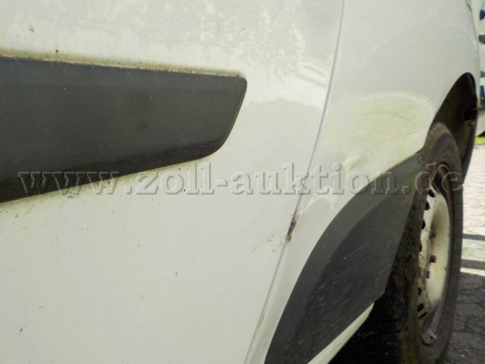 Detailbild Delle und Streifschaden
