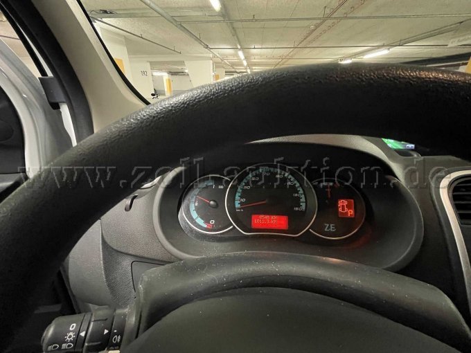 1 Renault Kangoo Maxi Z.E – foto 6 – kavel bij Zoll-Auktion, München