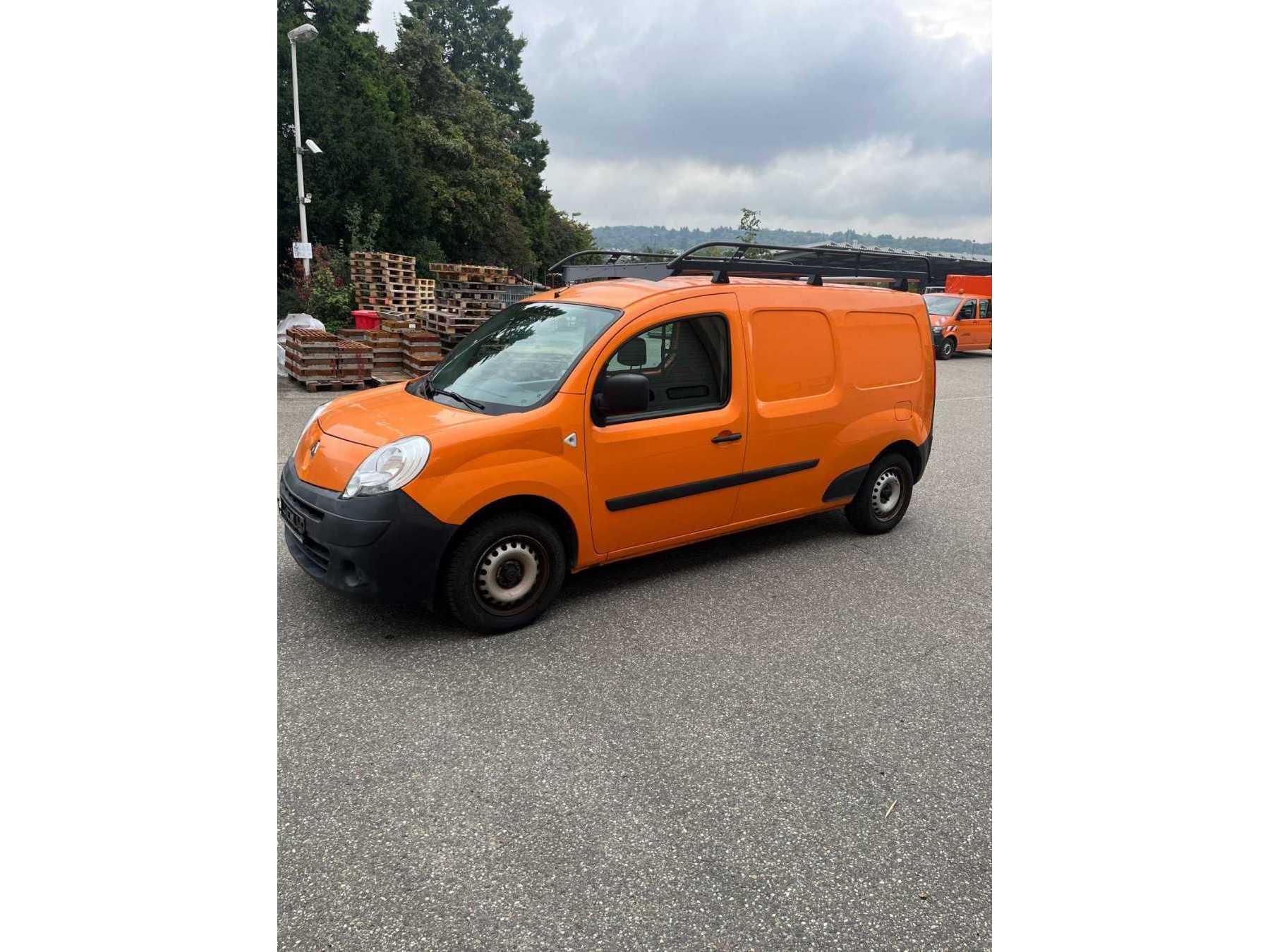 Seitenansicht mit Dachträger