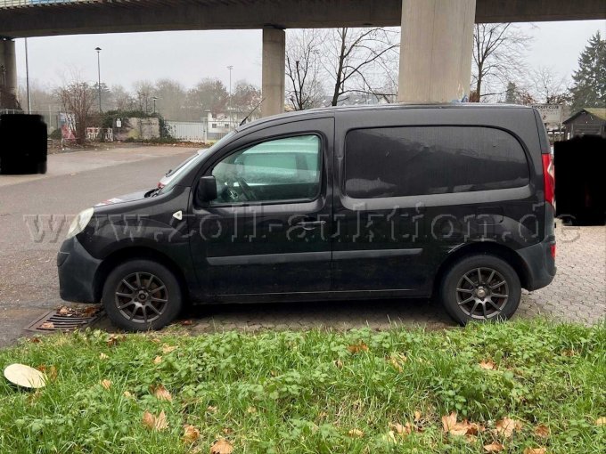 Fahrzeug von der Seite