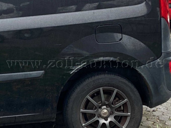 Fahrzeug von der Seite