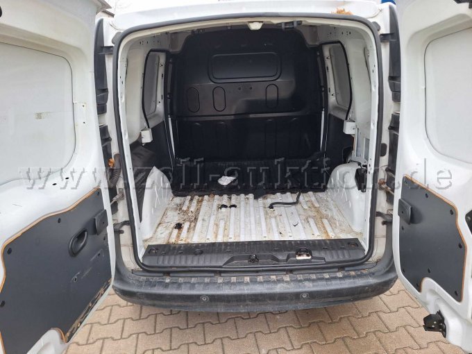 Übersichtsbild Laderaum