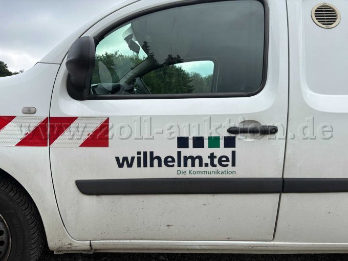 Tür vorn links