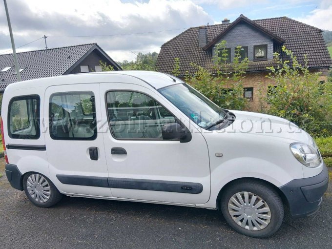 Komplettansicht Beifahrerseite