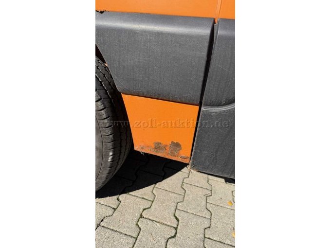 hinten links Rost
