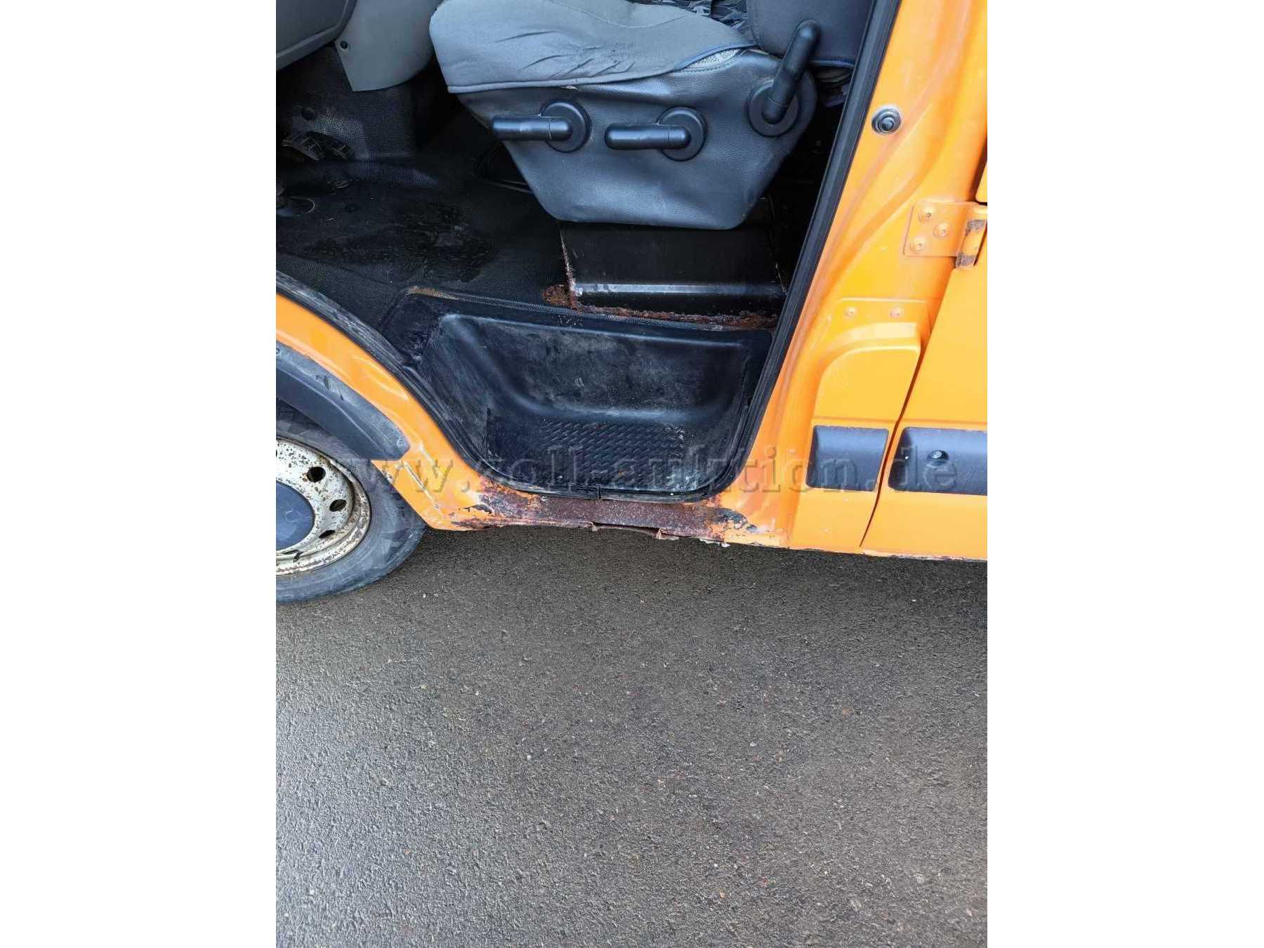 Einstieg vorne links