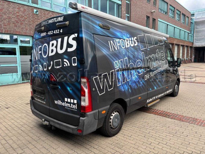 1 Renault Master Ausstellungsfahrzeug defekt (schwarz) – foto 3 – kavel bij Zoll-Auktion, Norderstedt