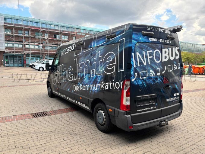 1 Renault Master Ausstellungsfahrzeug defekt (schwarz) – foto 2 – kavel bij Zoll-Auktion, Norderstedt