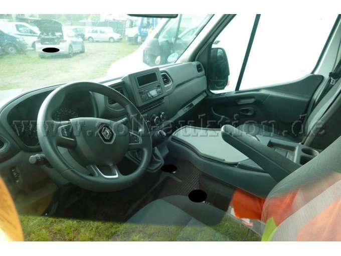 1 Renault Master Kasten / Unfall- & Bastlerfahrzeug – foto 7 – kavel bij Zoll-Auktion, Wandlitz