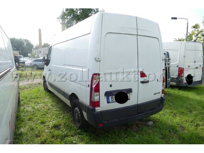 1 Renault Master bestelwagen / auto met schade & knutselauto – foto 3 – kavel bij Zoll-Auktion, Wandlitz