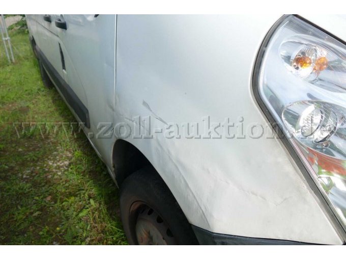 1 Renault Master bestelwagen / auto met schade & knutselauto – foto 14 – kavel bij Zoll-Auktion, Wandlitz