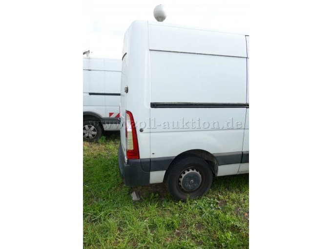 1 Renault Master bestelwagen / auto met schade & knutselauto – foto 4 – kavel bij Zoll-Auktion, Wandlitz