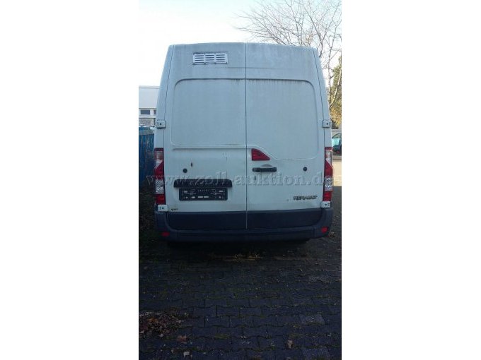 Renault Master von hinten
