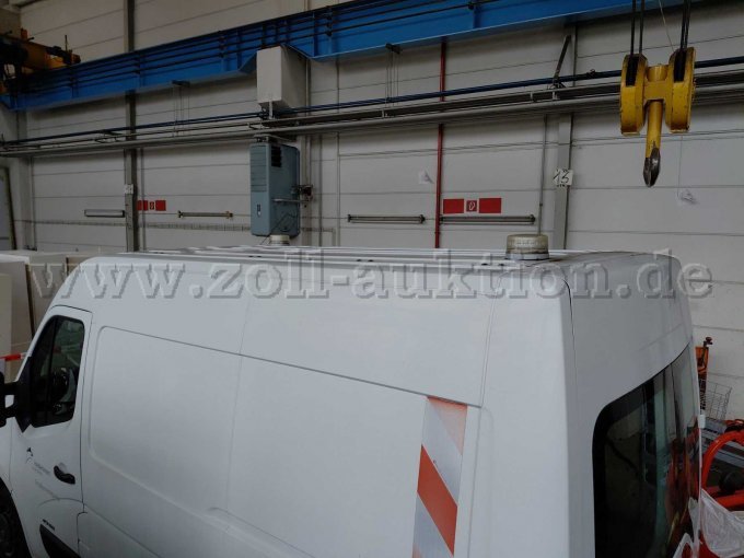 Bild 19:
Rundumleuchte auf dem Dach