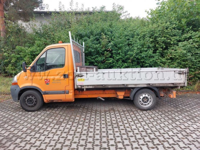 1 Renault Master WAR 913/17 vrachtwagen met driezijdige kiepbak (open laadbak) – foto 2 – kavel bij Zoll-Auktion, Petersberg