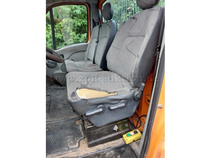 1 Renault Master WAR 913/17 vrachtwagen met driezijdige kiepbak (open laadbak) – foto 10 – kavel bij Zoll-Auktion, Petersberg