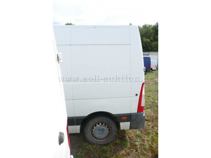 1 Renault Master dCi 125 bestelwagen met 7 zitplaatsen / knutselvoertuig – foto 4 – kavel bij Zoll-Auktion, Wandlitz