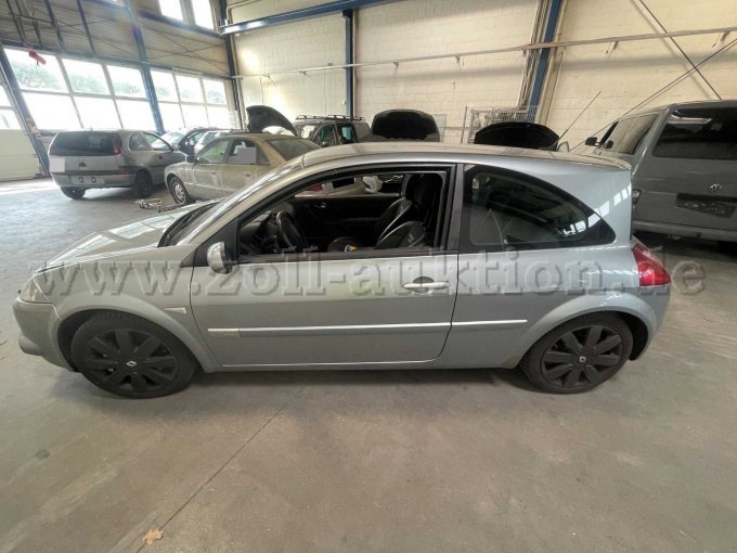 Renault Megan Sport / Seitenansicht