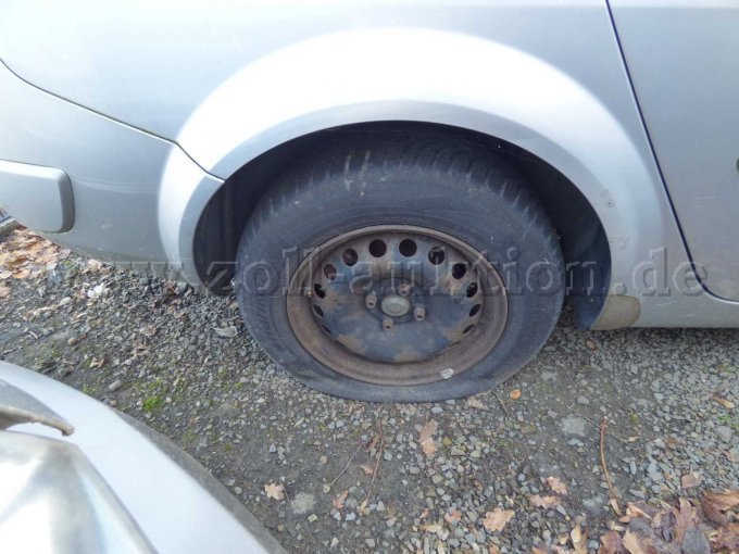 Renault Megan Reifen hinten rechts