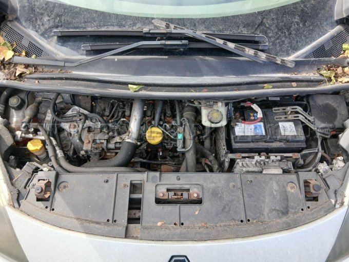 Innenansicht Motorraum
