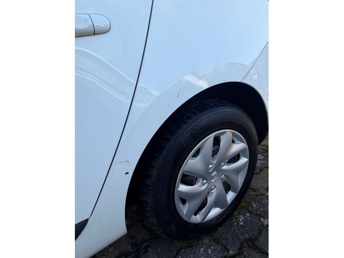 Kratzer hinten links
