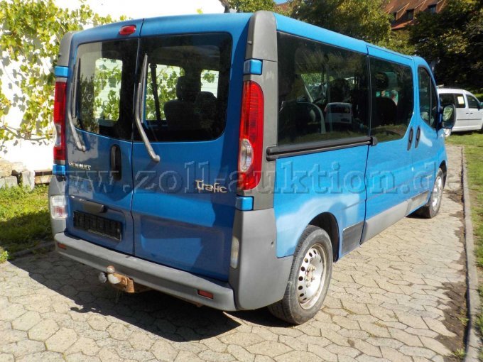 1 Renault Traffic Passenger DCI 115 (9-zitter) – foto 4 – kavel bij Zoll-Auktion, Veitshöchheim