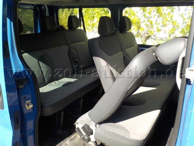 1 Renault Traffic Passenger DCI 115 (9-zitter) – foto 7 – kavel bij Zoll-Auktion, Veitshöchheim