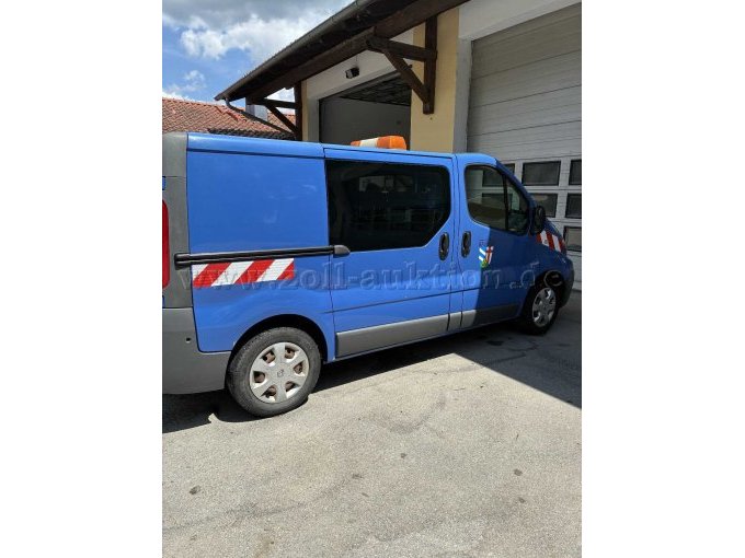 1 Renault Trafic II dCi 115 defect – foto 9 – kavel bij Zoll-Auktion, Steinach
