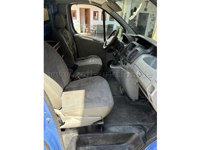 1 Renault Trafic II dCi 115 defect – foto 6 – kavel bij Zoll-Auktion, Steinach