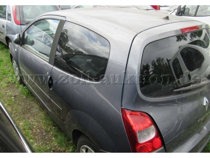 Fahrerseite hinten