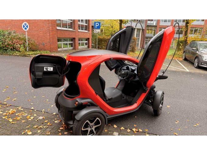 alle Türen geöffnet