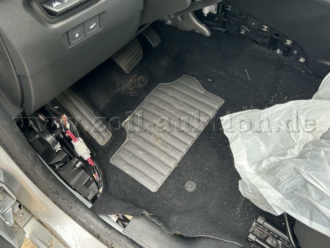 Ansicht Fußraum Fahrerseite