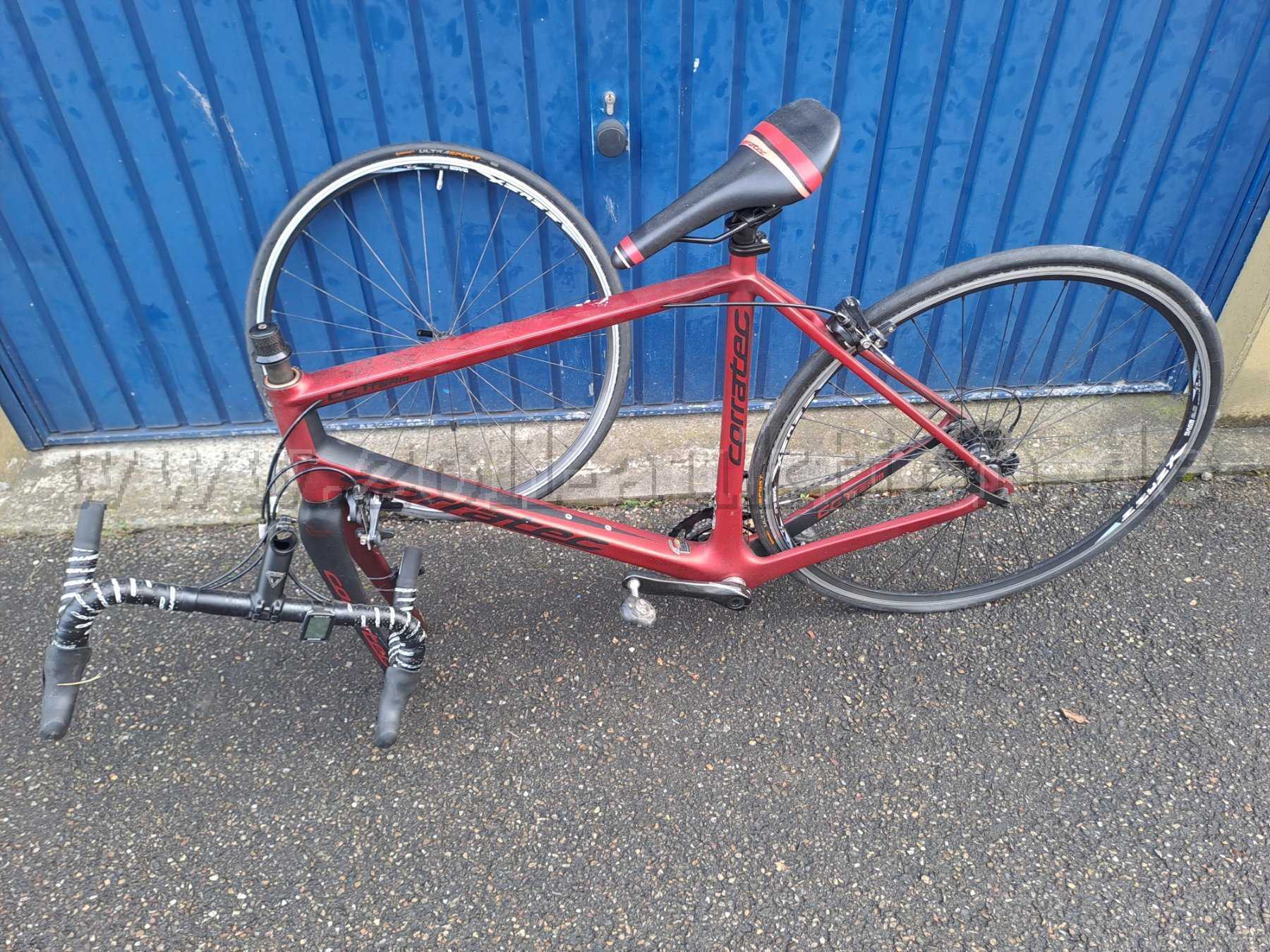 Seitenansicht des Auktionsgegenstandes