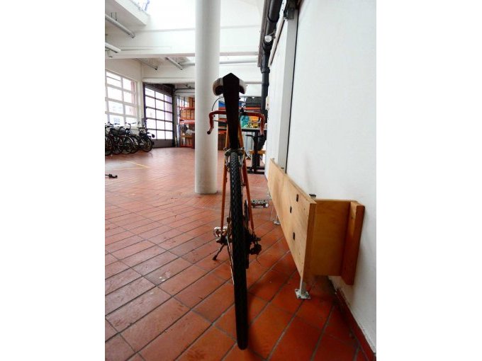 Rennrad Hercules Toledo_ Ansicht von hinten