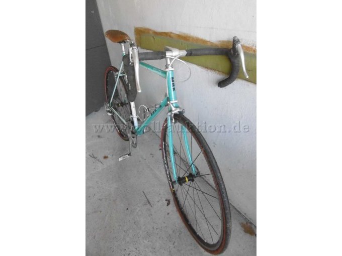 Seitenansicht Rennrad MBK