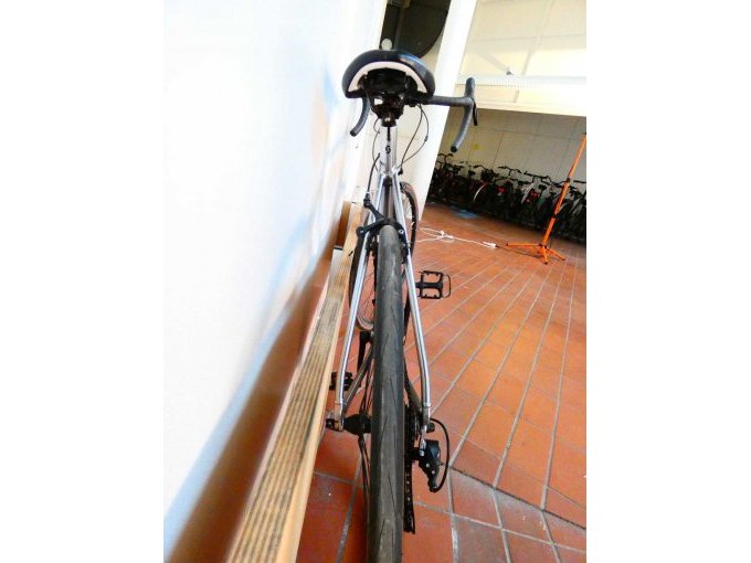 Rennrad Scott_ Ansicht von hinten