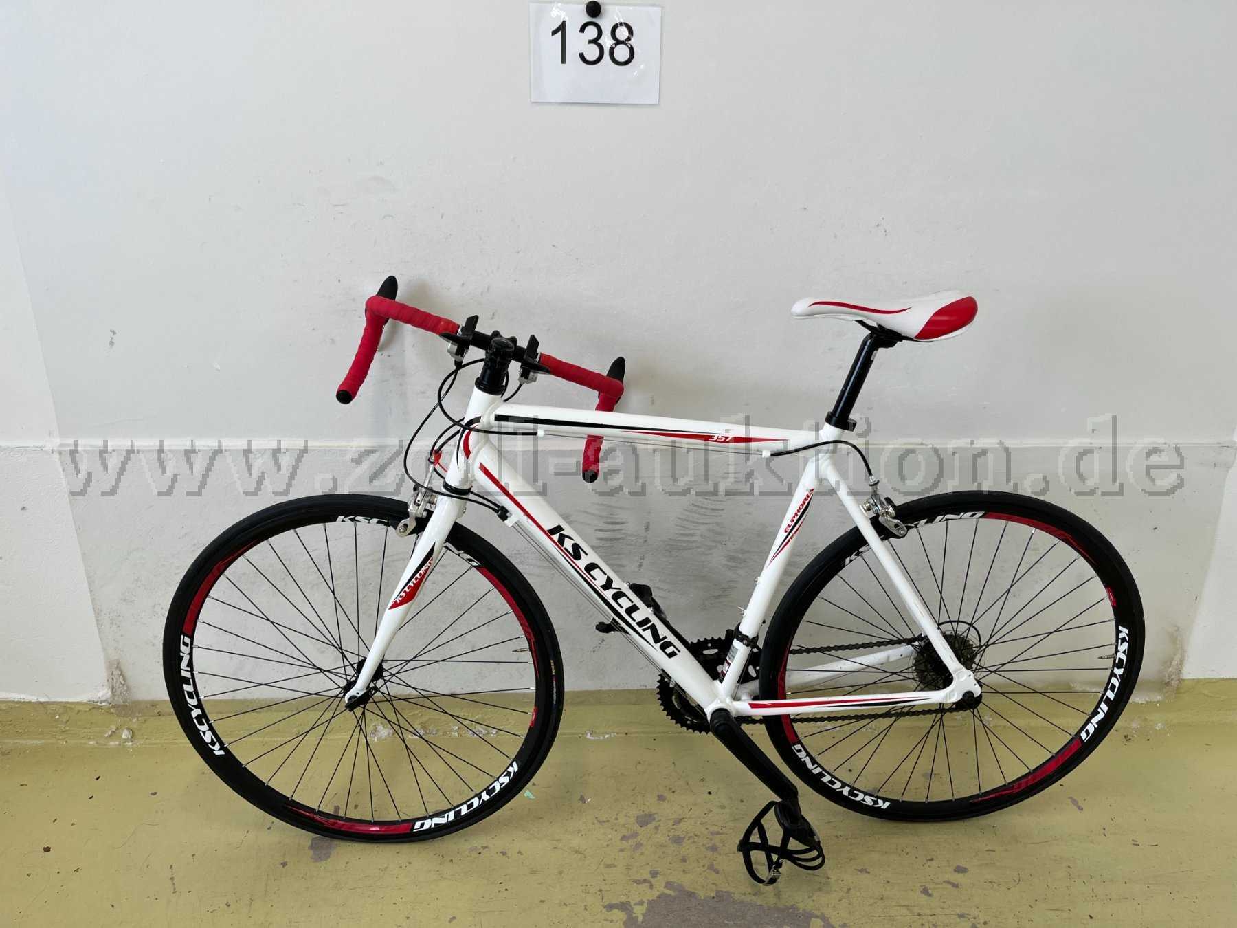 Rennrad von KS Cycling, links