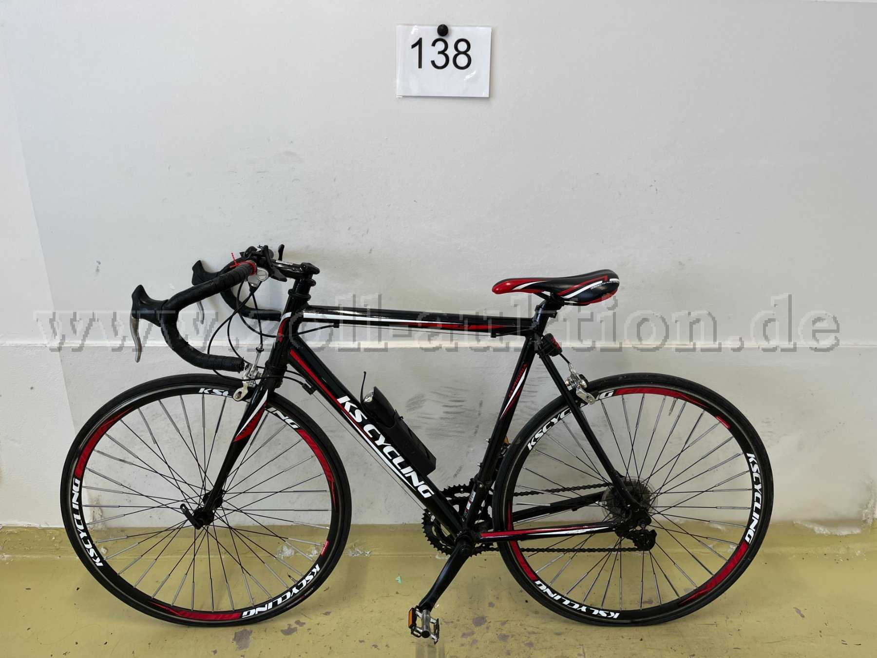 Rennrad von KS Cycling, rechts