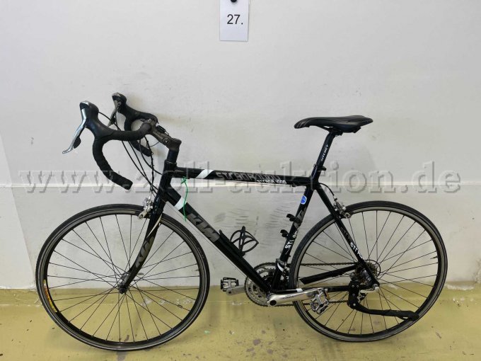 Rennrad von KTM, links