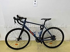 Rennrad von Triban, links