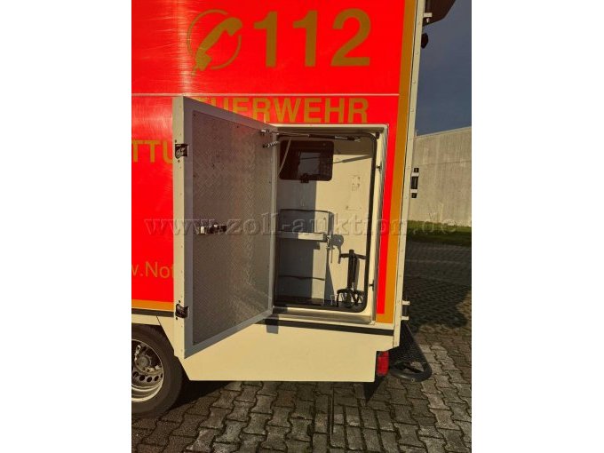 Gerätefach hinten links