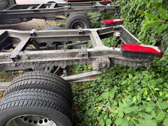 1 Rettungswagen-Fahrgestell Mercedes Benz 906 - (HH-2846) – foto 5 – kavel bij Zoll-Auktion, Hamburg