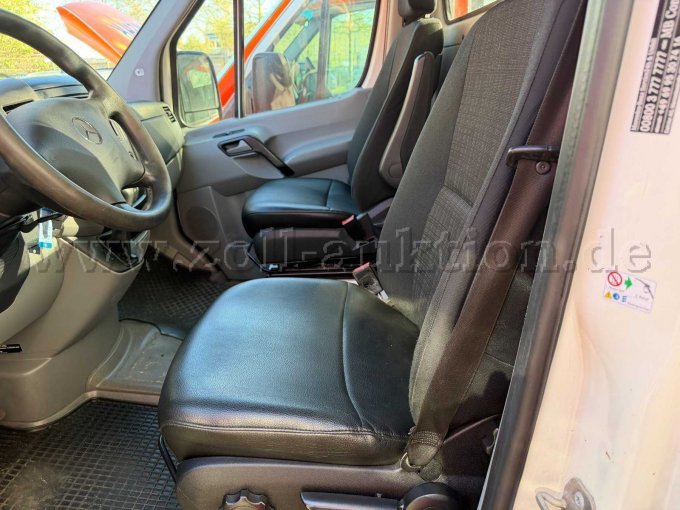 1 Rettungswagen-Fahrgestell Mercedes Benz 906 - (HH-2903) – foto 7 – kavel bij Zoll-Auktion, Hamburg