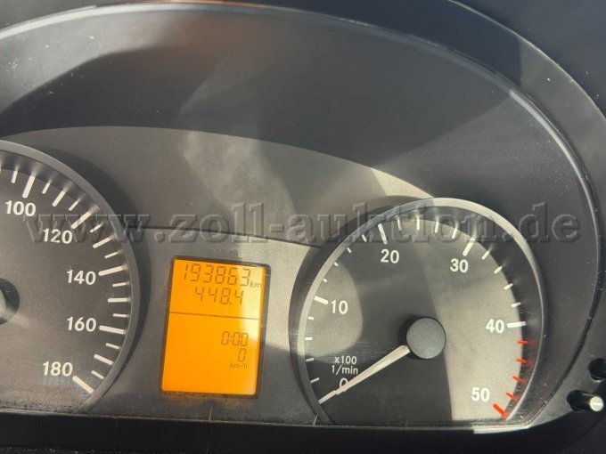1 Rettungswagen-Fahrgestell Mercedes Benz 906 - (HH-2903) – foto 9 – kavel bij Zoll-Auktion, Hamburg