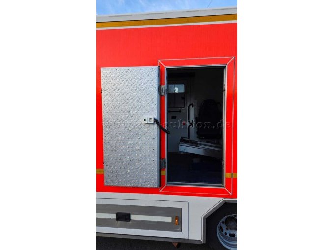 Koffertür Mediboard